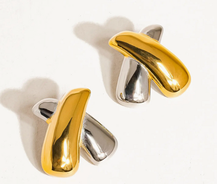 Xquisite Glow Earrings