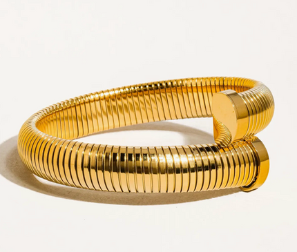 Radiant Aura Bangle