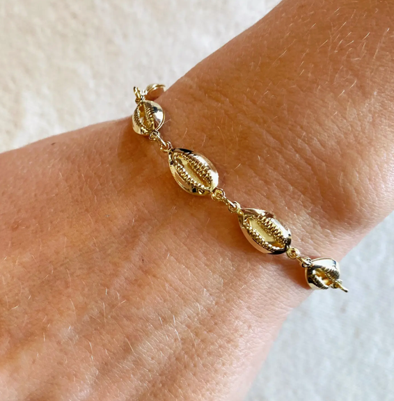 Shell Yeah  Bracelet