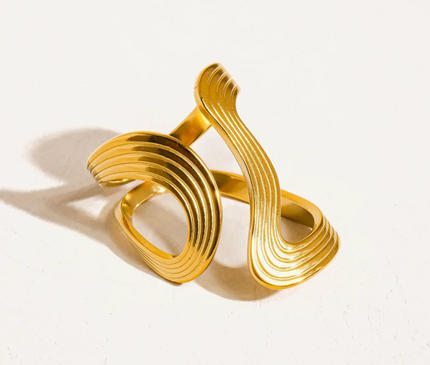 Fluid Grace Ring